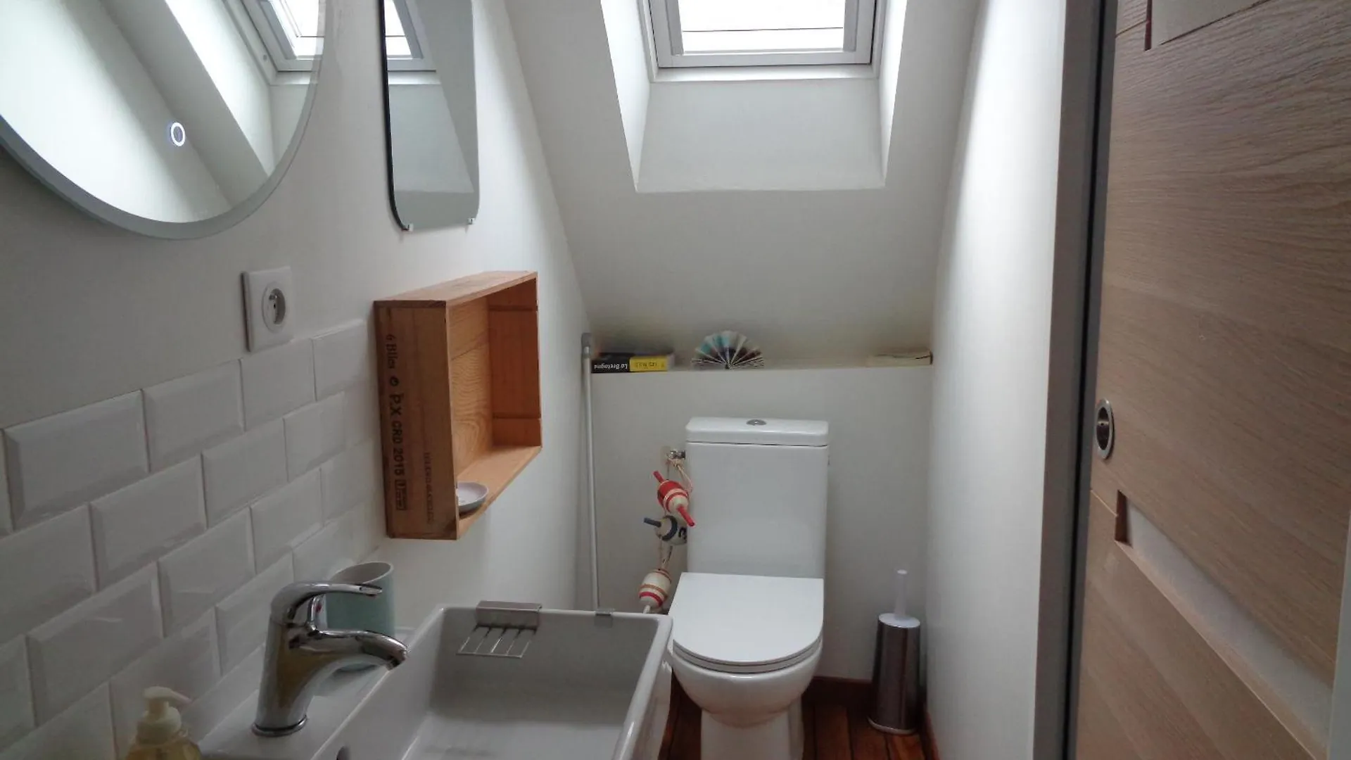 The, Cafe Et Chocolat Bed & Breakfast Ile de Sein France