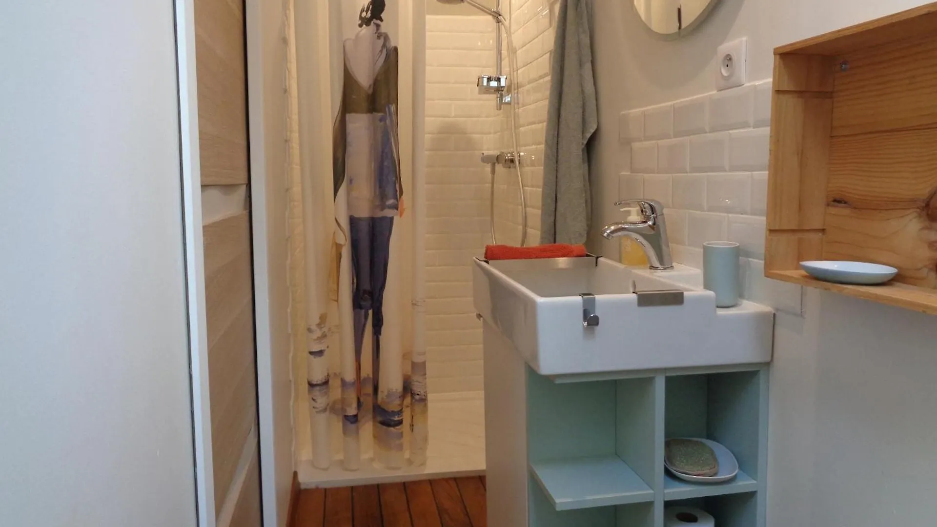 The, Cafe Et Chocolat Bed & Breakfast Ile de Sein