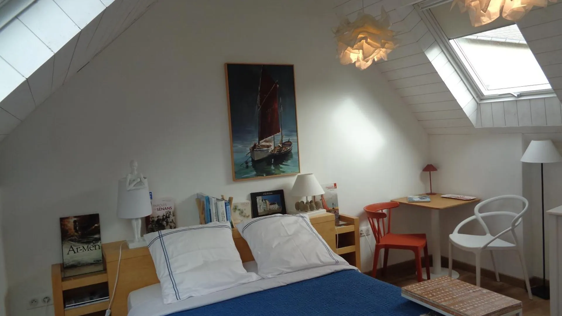 The, Cafe Et Chocolat Bed & Breakfast Ile de Sein